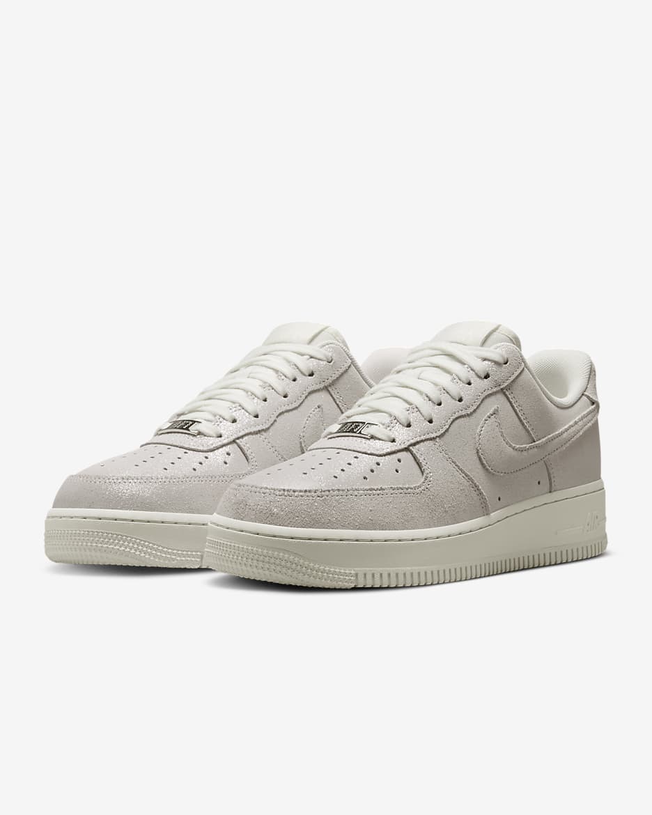 Nike Air Force 1 07 SE Women s Shoes